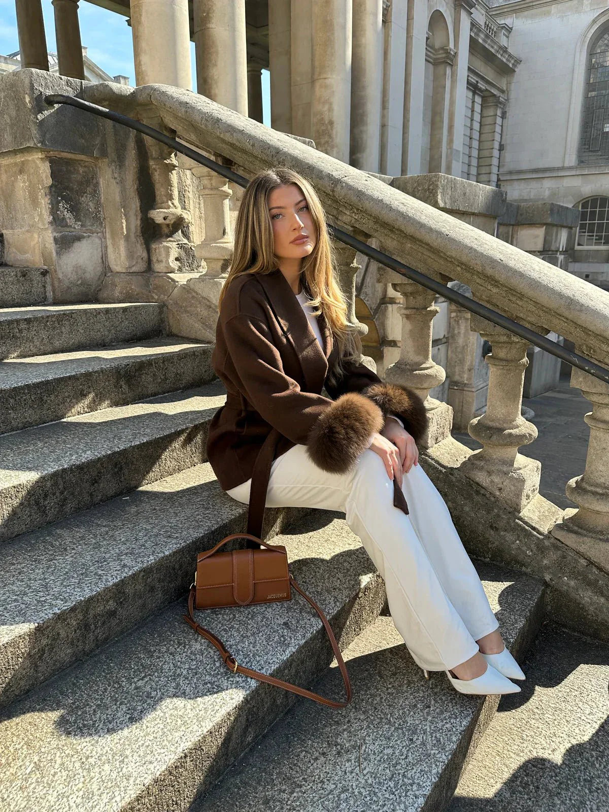 ELEGANZA ARTICA – Cappotto elegante in lana da donna