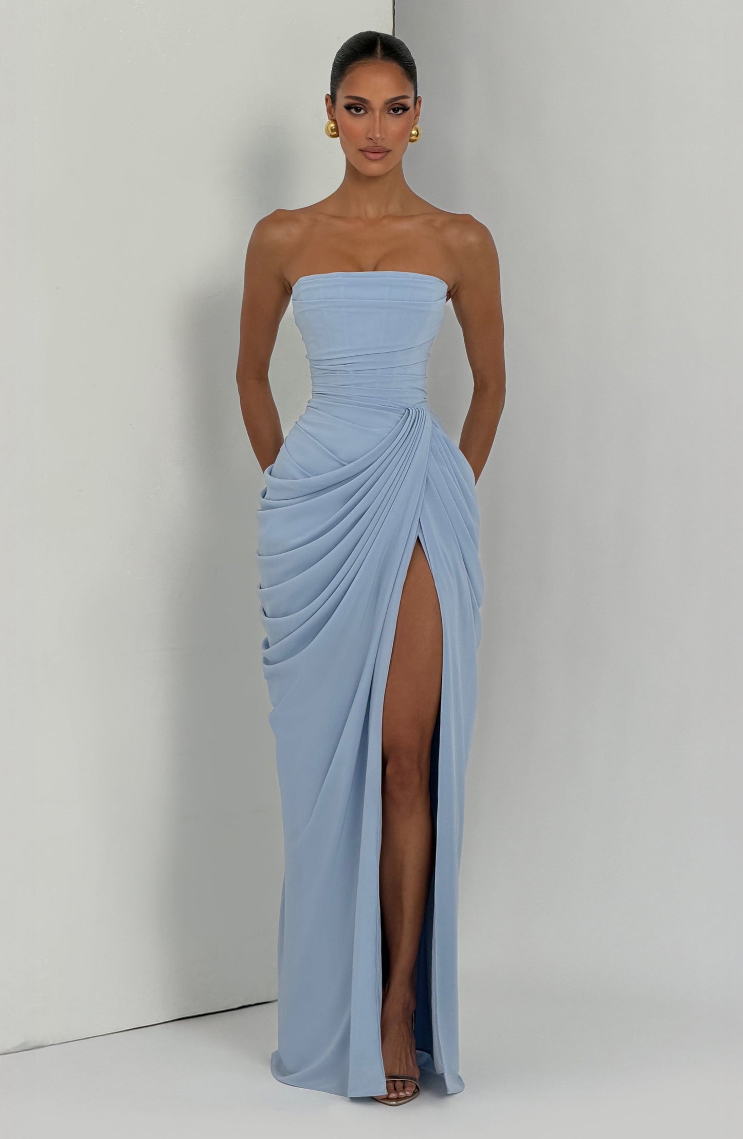 Vestito Lola™ | Eleganza scultorea che definisce la tua figura