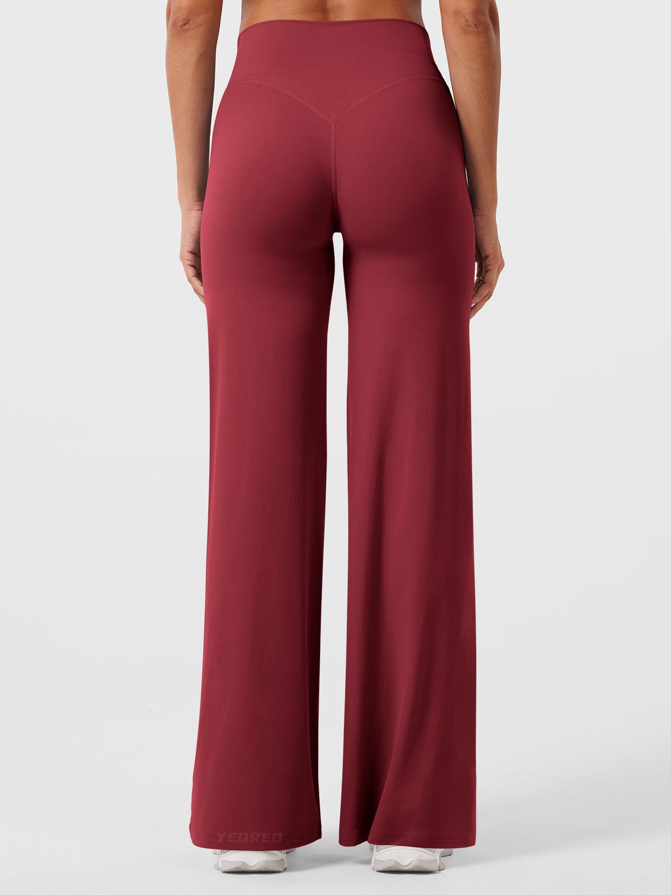 Leggins con pierna recta