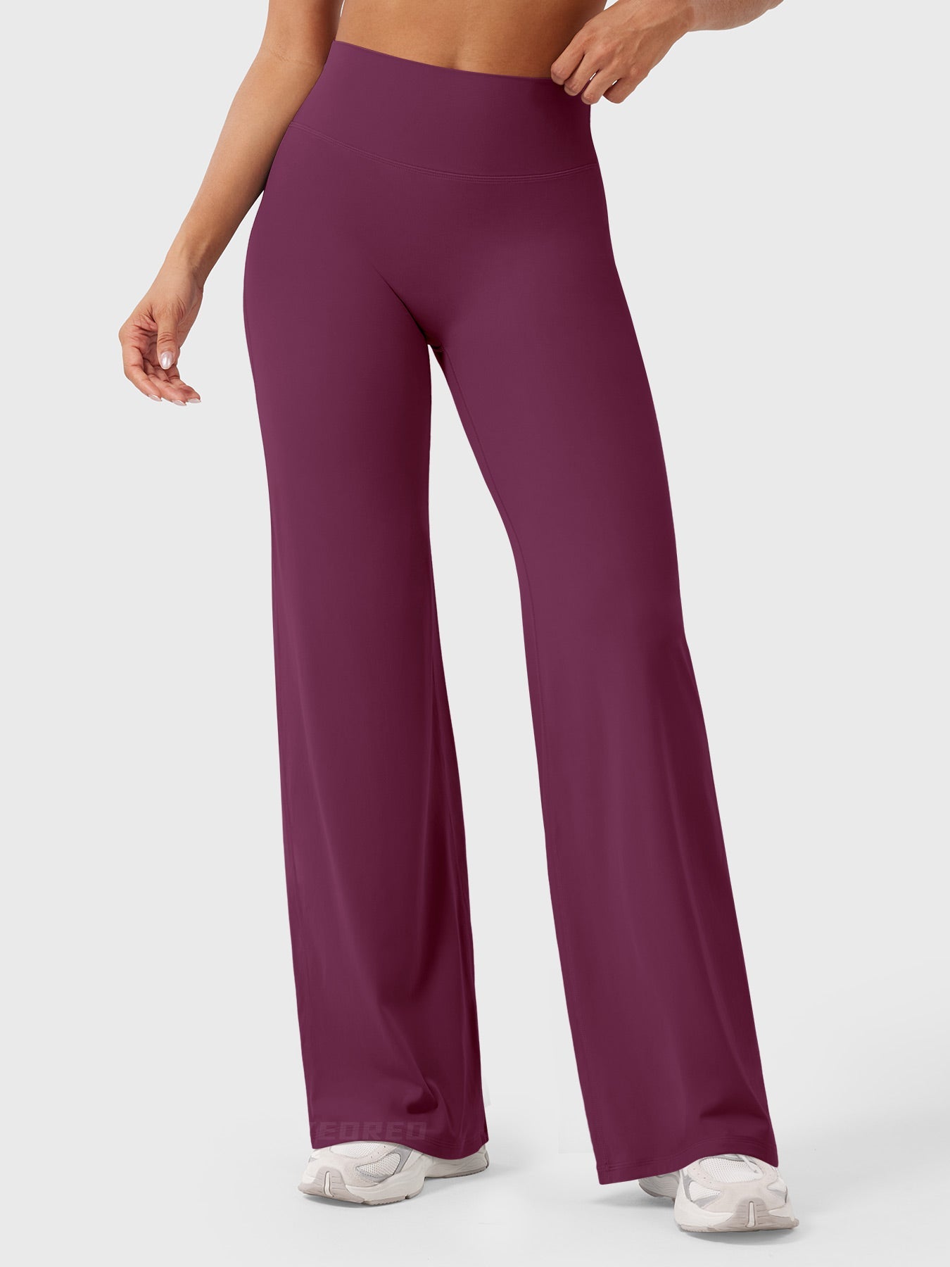 Leggins con pierna recta