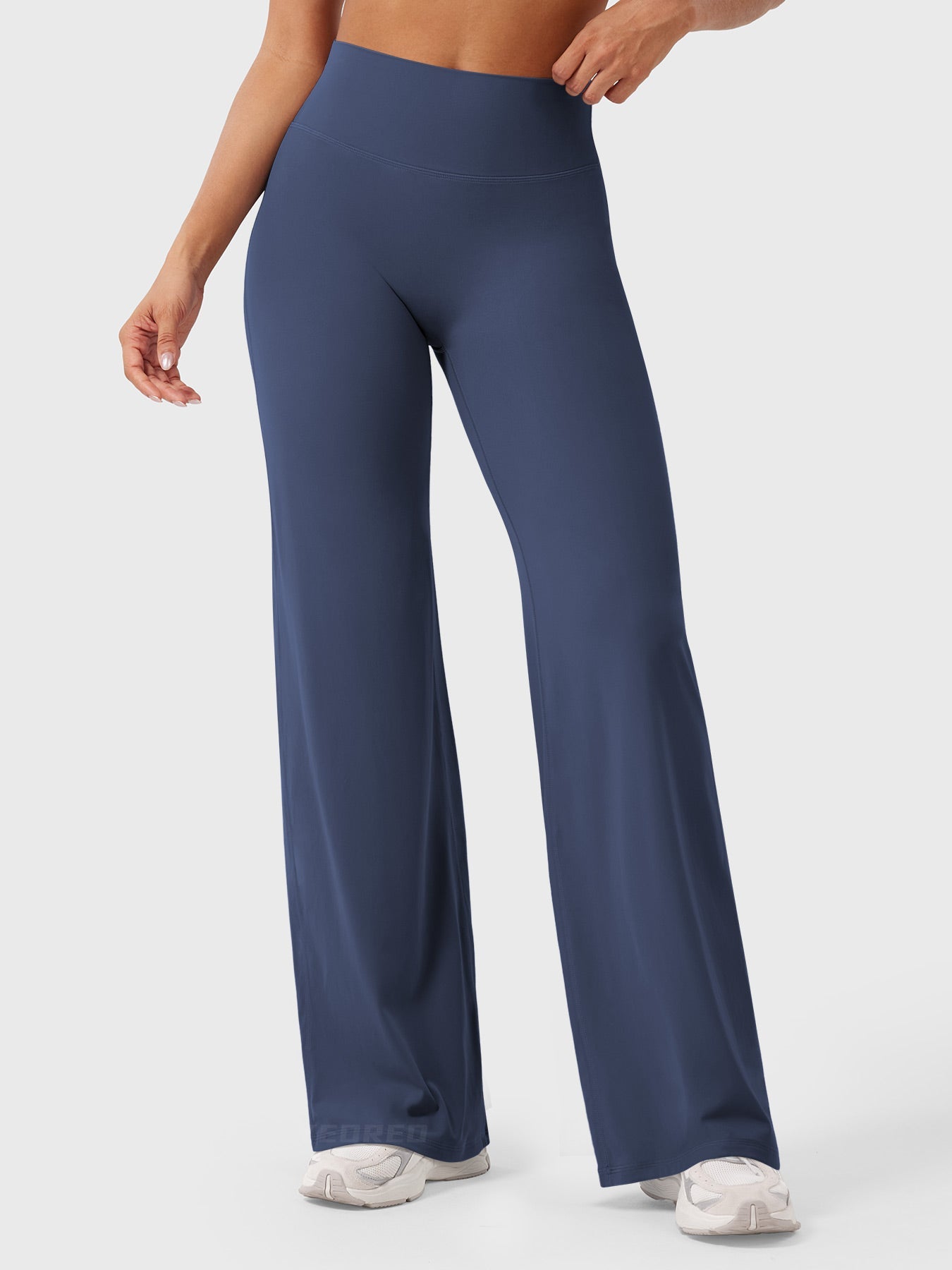 Leggins con pierna recta